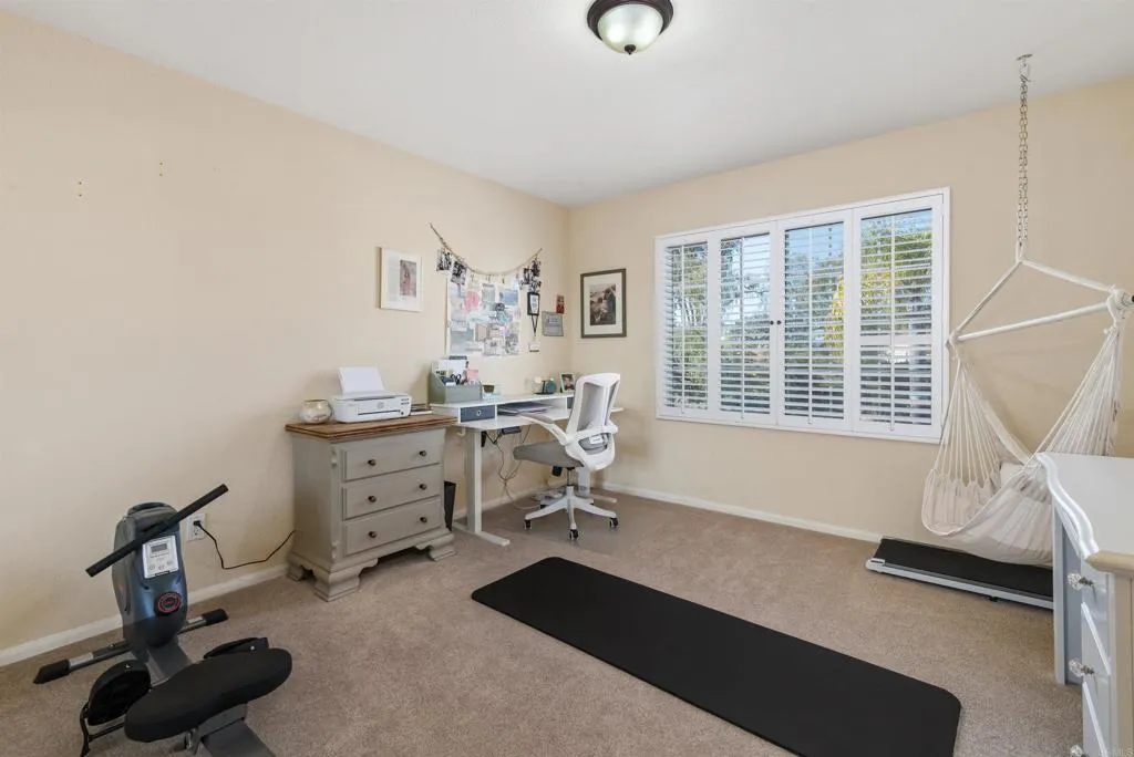 https://cdn.realtyfeed.com/cdn/127/306553417/7982aaa69409a21d2e8bbe676c1b6eb5.webp