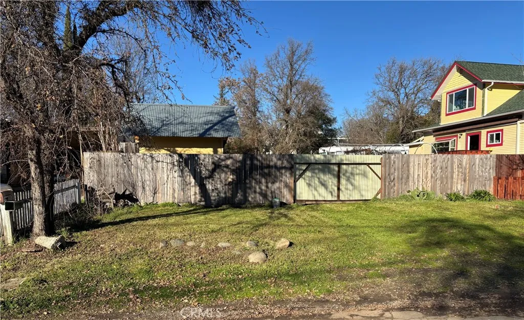 320 Armstrong, Lakeport, CA 95453