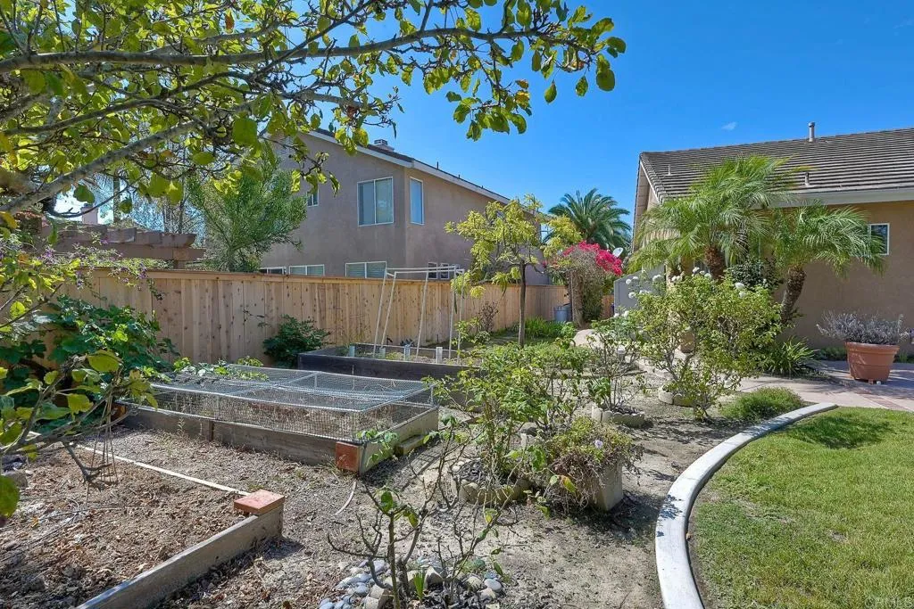 https://cdn.realtyfeed.com/cdn/127/306553480/2062c81ff44cfc78cb5d05c0f071d413.webp