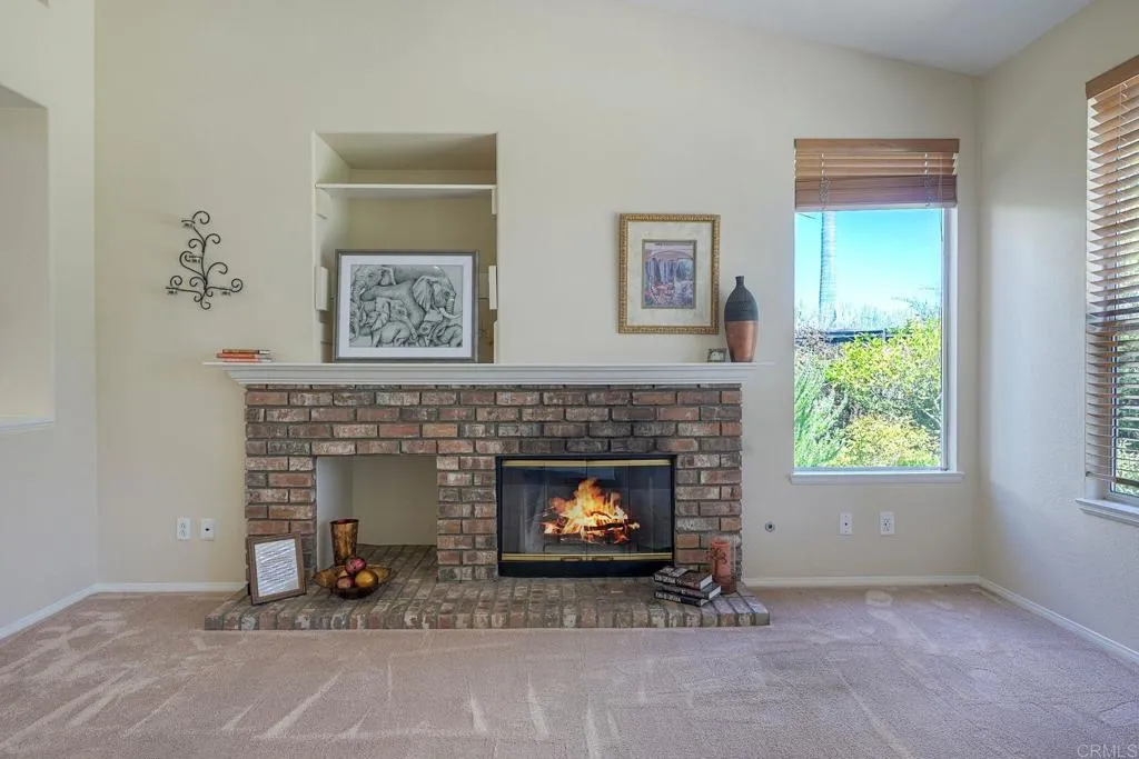 https://cdn.realtyfeed.com/cdn/127/306553480/d87d4a90932533285036b8f999de1e4a.webp