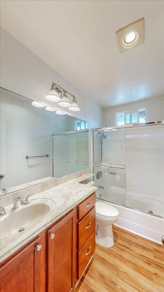 https://cdn.realtyfeed.com/cdn/127/306553491/c1b659032f4904f8029b9c22784eb644.webp