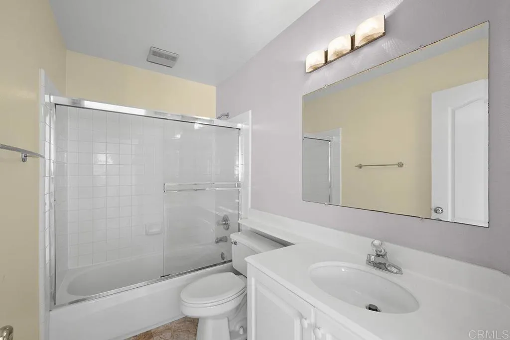 https://cdn.realtyfeed.com/cdn/127/306553524/8b3a6337d6201ffd81e0ce52818f2883.webp