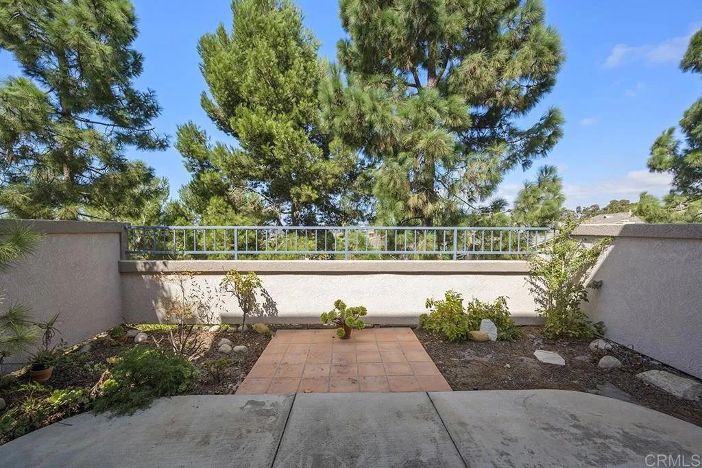 https://cdn.realtyfeed.com/cdn/127/306553524/9fa3bfd760bb5e44aa55dc18185f5839.webp