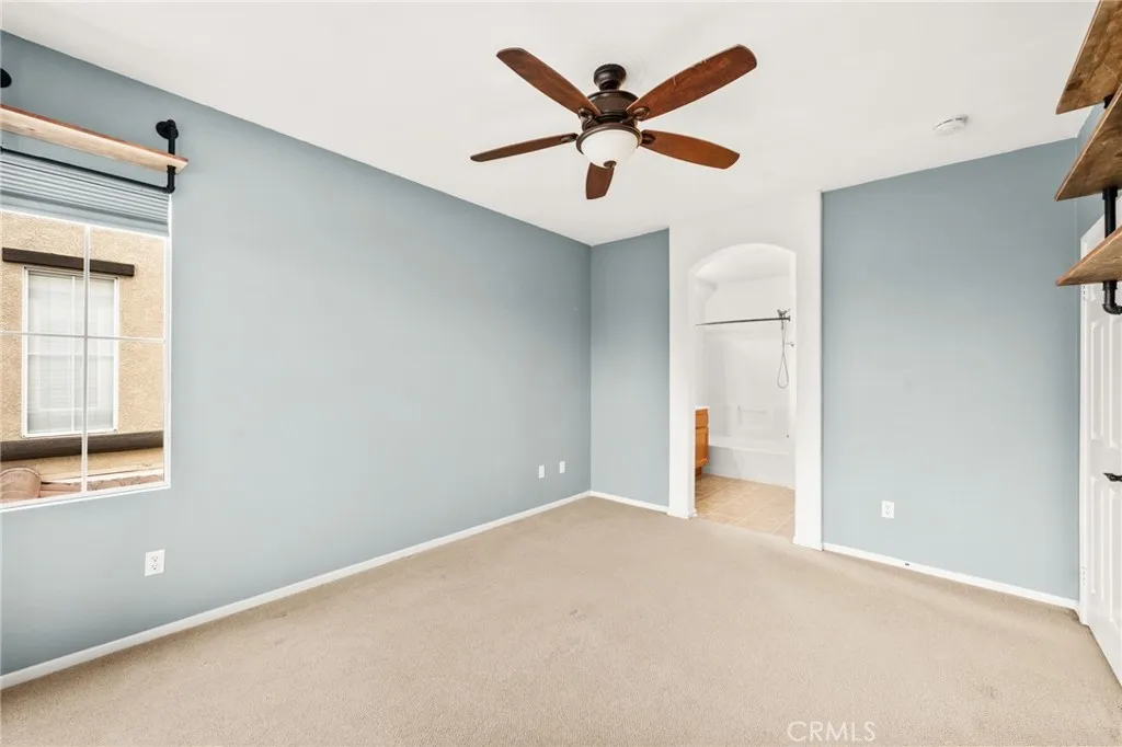 https://cdn.realtyfeed.com/cdn/127/306553525/a4794fdbe2157449115f231e4b5d3a07.webp