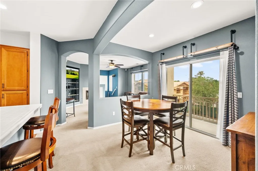 https://cdn.realtyfeed.com/cdn/127/306553525/f3a75193b5fec863ac6253f3c11279f8.webp