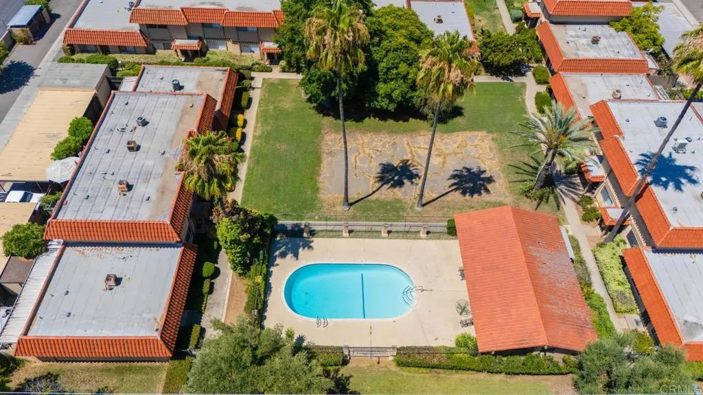 https://cdn.realtyfeed.com/cdn/127/306553592/36ad4f88f5dd6cc92c736951fe2bc754.webp