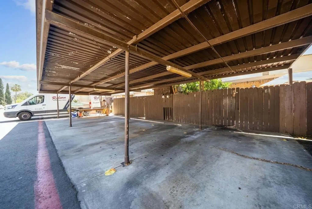 https://cdn.realtyfeed.com/cdn/127/306553592/f0d9b2f6f3d80a607ddfa4d73a54b7e7.webp