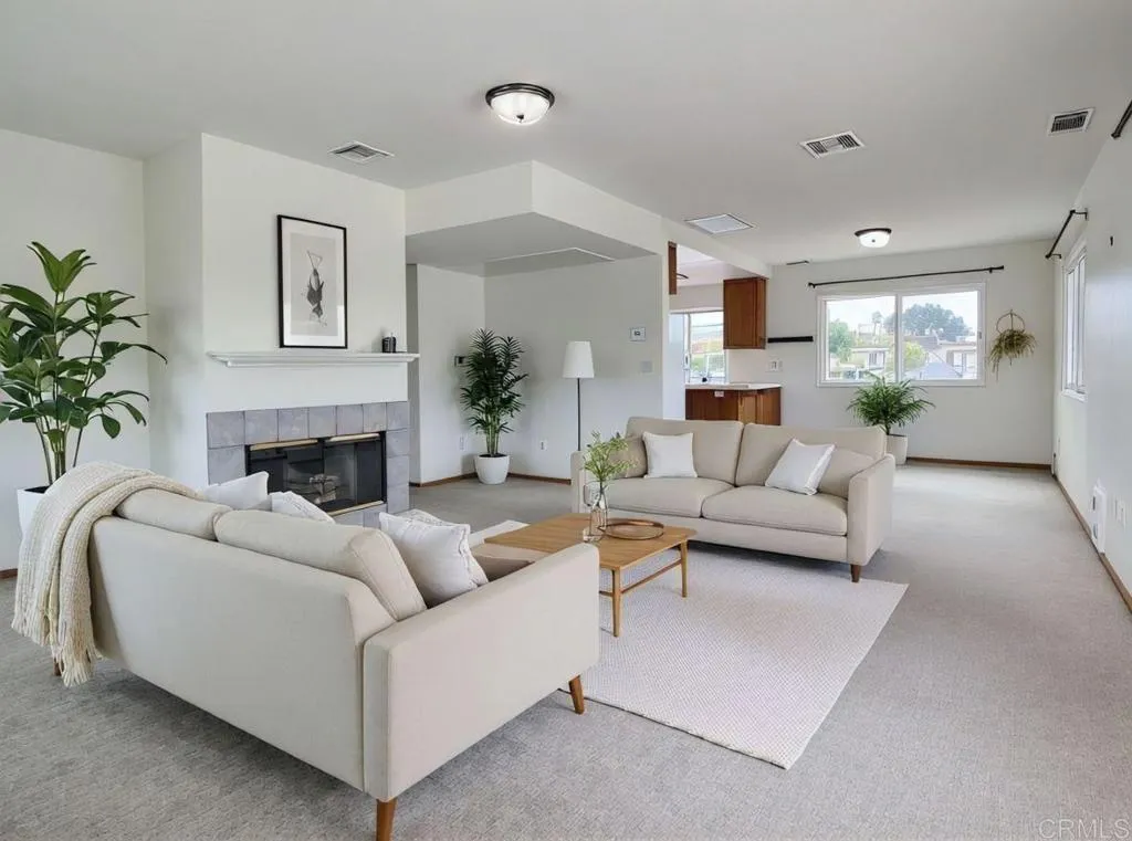 https://cdn.realtyfeed.com/cdn/127/306553601/9524df6593215be76531b90463b8b7c4.webp