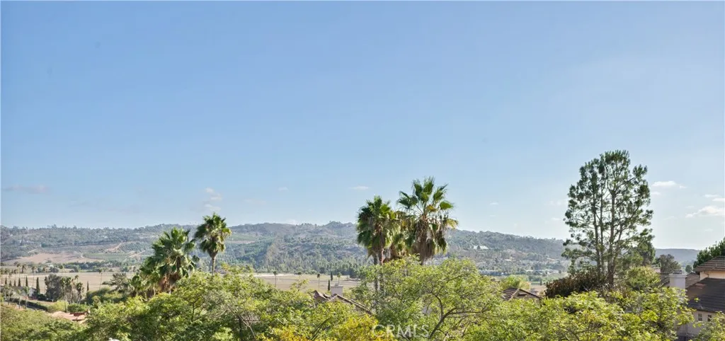 https://cdn.realtyfeed.com/cdn/127/306553621/30412cfbd2b9bb9add7f6d65d2ee8bd4.webp
