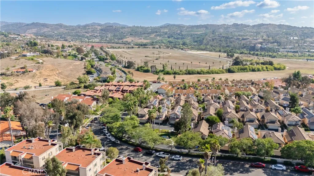 https://cdn.realtyfeed.com/cdn/127/306553621/5df216205ff82fd7e1d9a6f25c70cb19.webp
