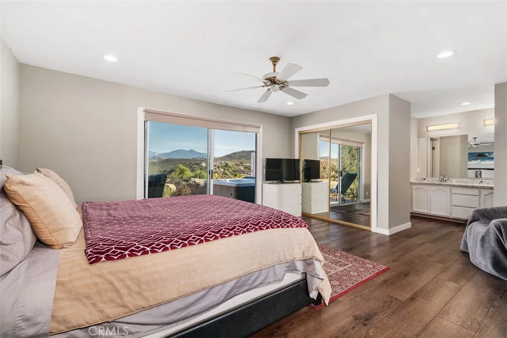 https://cdn.realtyfeed.com/cdn/127/306553649/61661ad92684f2a5f1f60fc38b7ff30f.webp