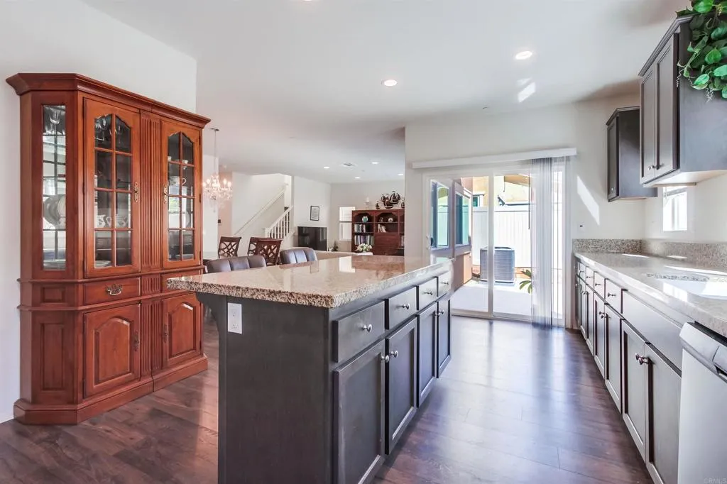 https://cdn.realtyfeed.com/cdn/127/306553681/0d7706c1f37050c26d331c94256a4ef9.webp