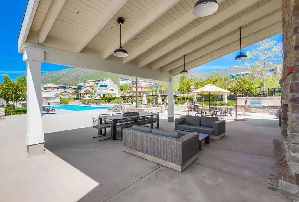 https://cdn.realtyfeed.com/cdn/127/306553681/47e9edbd1f40c559e1505e7c4ceceef6.webp