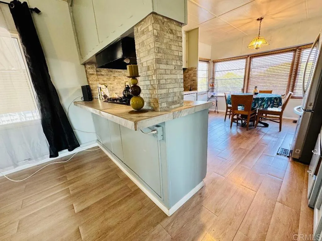 https://cdn.realtyfeed.com/cdn/127/306553693/4f287c8130787fa478ffc5173f383a65.webp