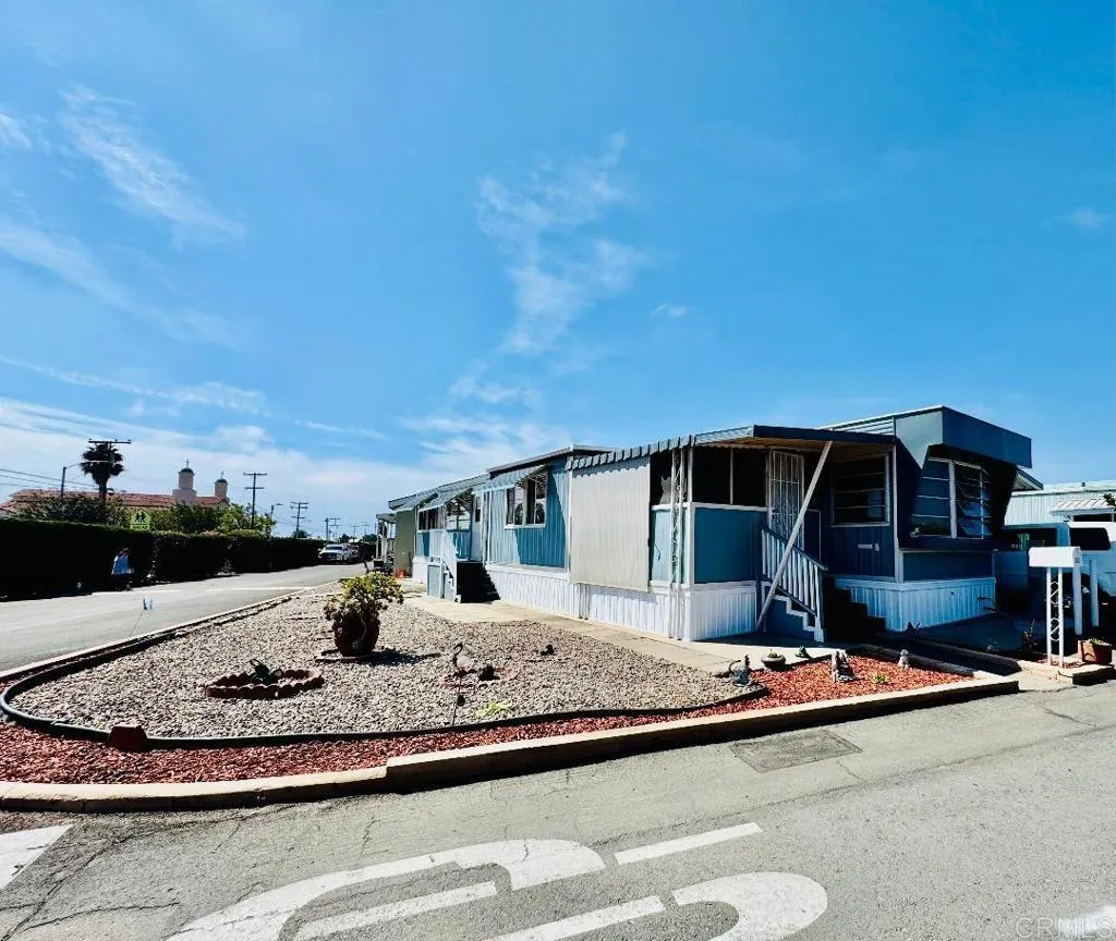 https://cdn.realtyfeed.com/cdn/127/306553693/7d0ef6bbc67738078edd8ce05f1d616c.webp