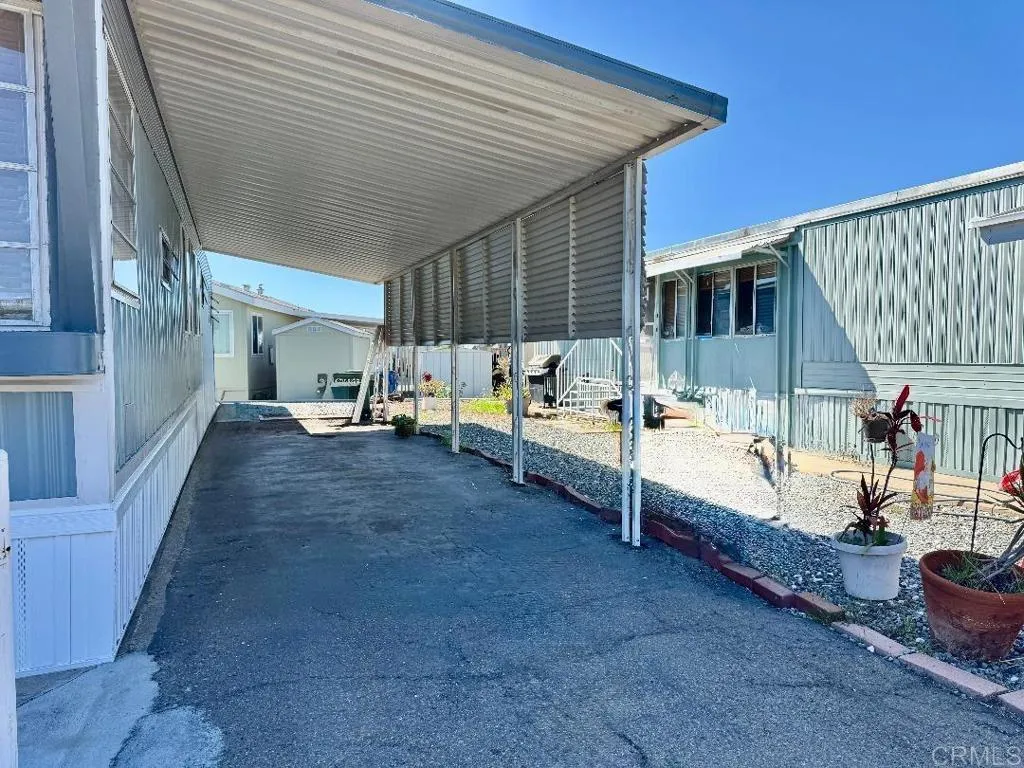 https://cdn.realtyfeed.com/cdn/127/306553693/ec65d5f911f6d040d4165680c8abb9a3.webp