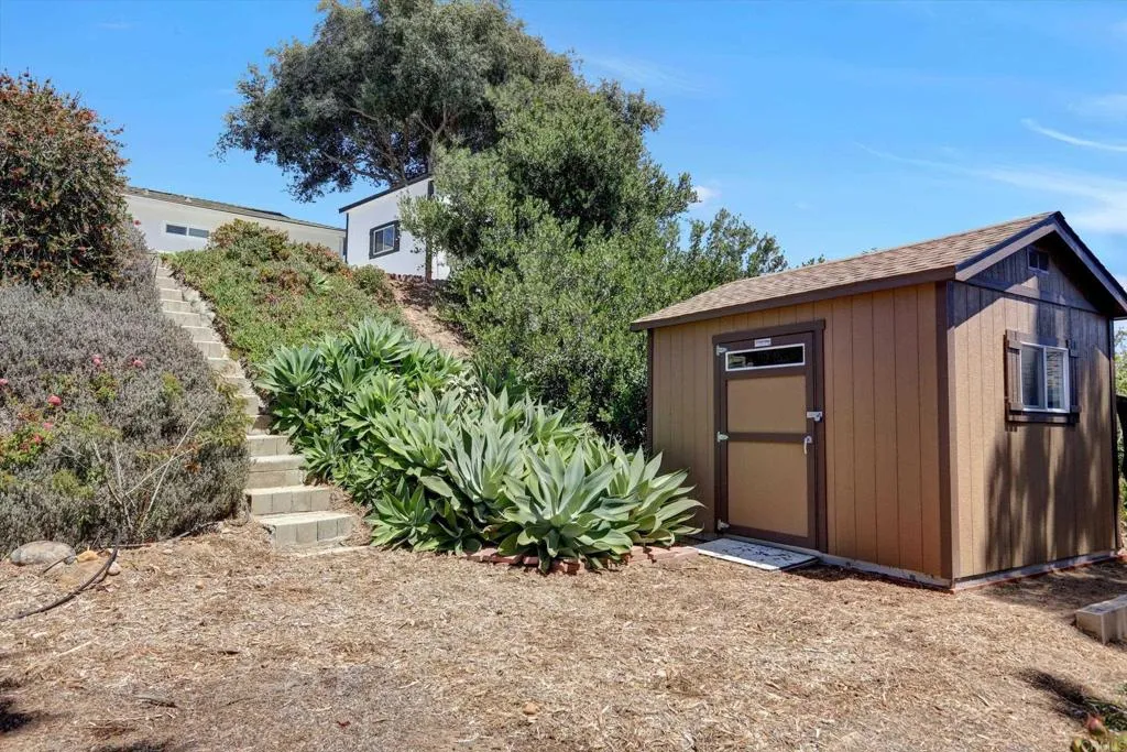 https://cdn.realtyfeed.com/cdn/127/306553790/69b4a0ee3f1cef6b1f8a5b06675ce494.webp