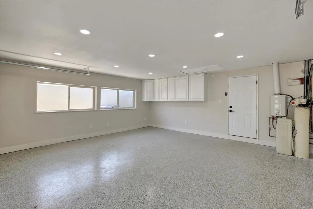 https://cdn.realtyfeed.com/cdn/127/306553790/86f34470c37f04923f1fd066d5e7e5a9.webp