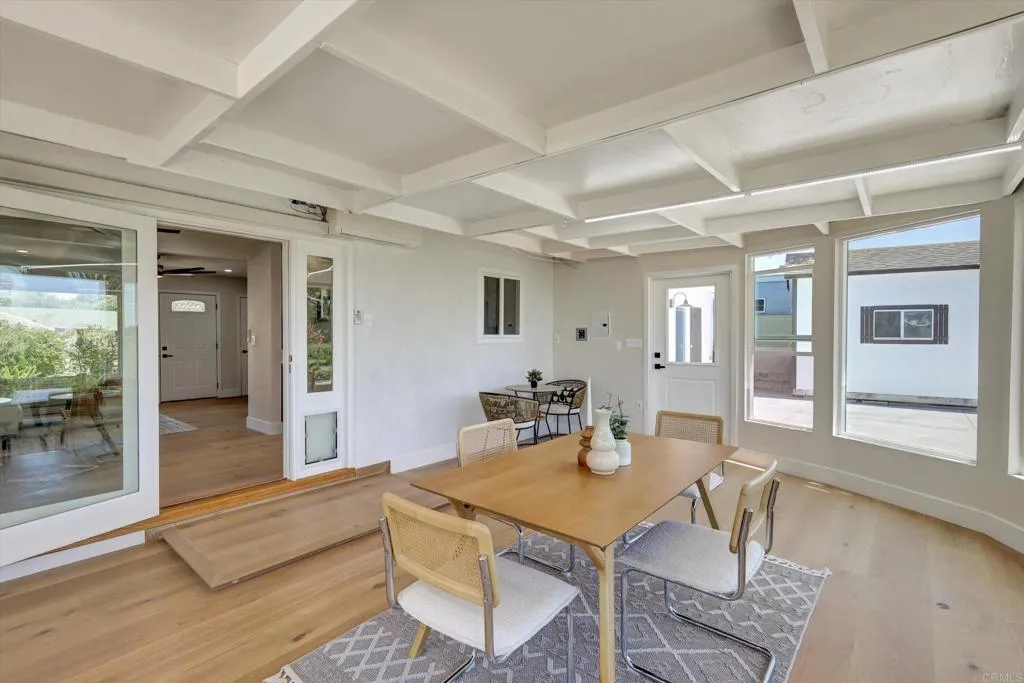 https://cdn.realtyfeed.com/cdn/127/306553790/97742063950e4c53c24d1b354513d09c.webp