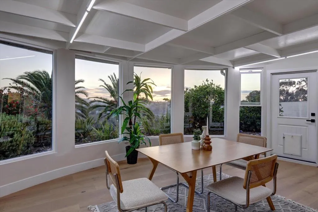https://cdn.realtyfeed.com/cdn/127/306553790/9e07c113692a4b8a44d02f11f02cb1cd.webp