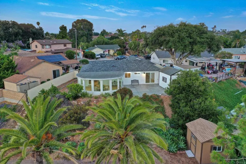 https://cdn.realtyfeed.com/cdn/127/306553790/b9d6f7a870cd55a785ae899c796b5680.webp