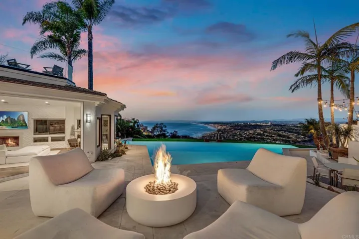1904 VIA CASA ALTA, LA JOLLA, CA 92037  Photo 2