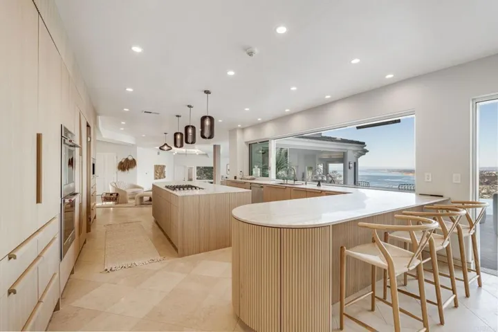 1904 VIA CASA ALTA, LA JOLLA, CA 92037  Photo 7