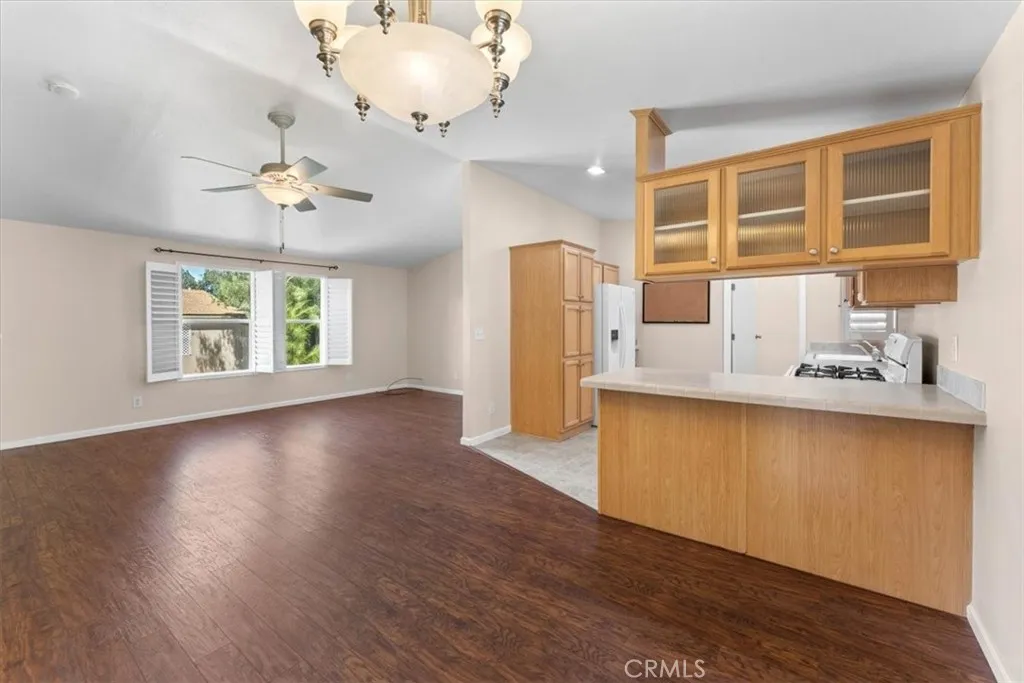 350 Gilmore Unit 41, Red Bluff, CA 96080 - Photo 5 of 36, Red Bluff, CA
