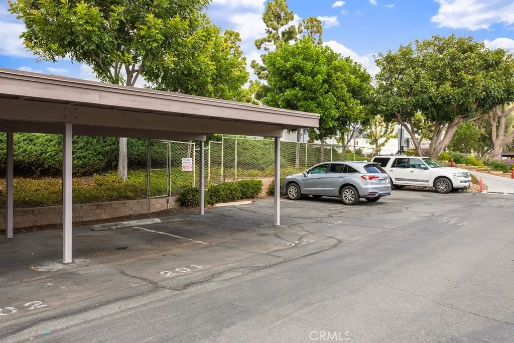 https://cdn.realtyfeed.com/cdn/127/306553871/5cf27baff17a1e7dde67ecc2e0677dea.webp