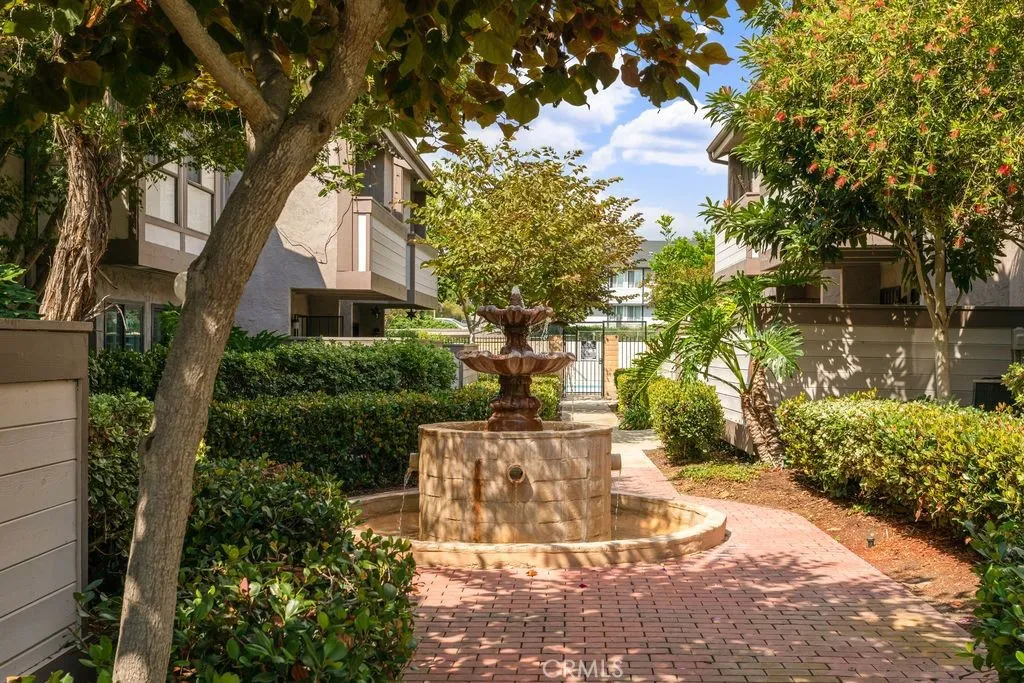 https://cdn.realtyfeed.com/cdn/127/306553871/ecc6d6871ca1bce0f52aa50f92de0bbb.webp