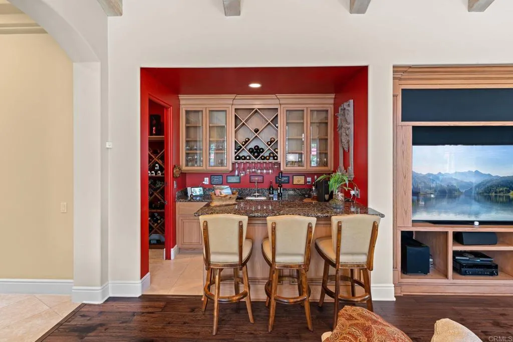 https://cdn.realtyfeed.com/cdn/127/306553948/b4ea6b6b5dfd00c209e14c5e909fa369.webp