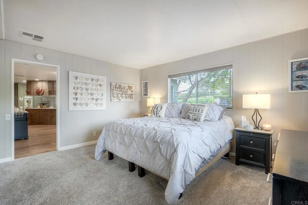 https://cdn.realtyfeed.com/cdn/127/306554040/936340d086b2d6592f847caf2b4c1573.webp