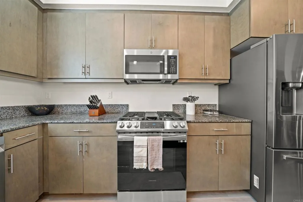 https://cdn.realtyfeed.com/cdn/127/306554209/35ae21401a637c242f1cac46339b2200.webp