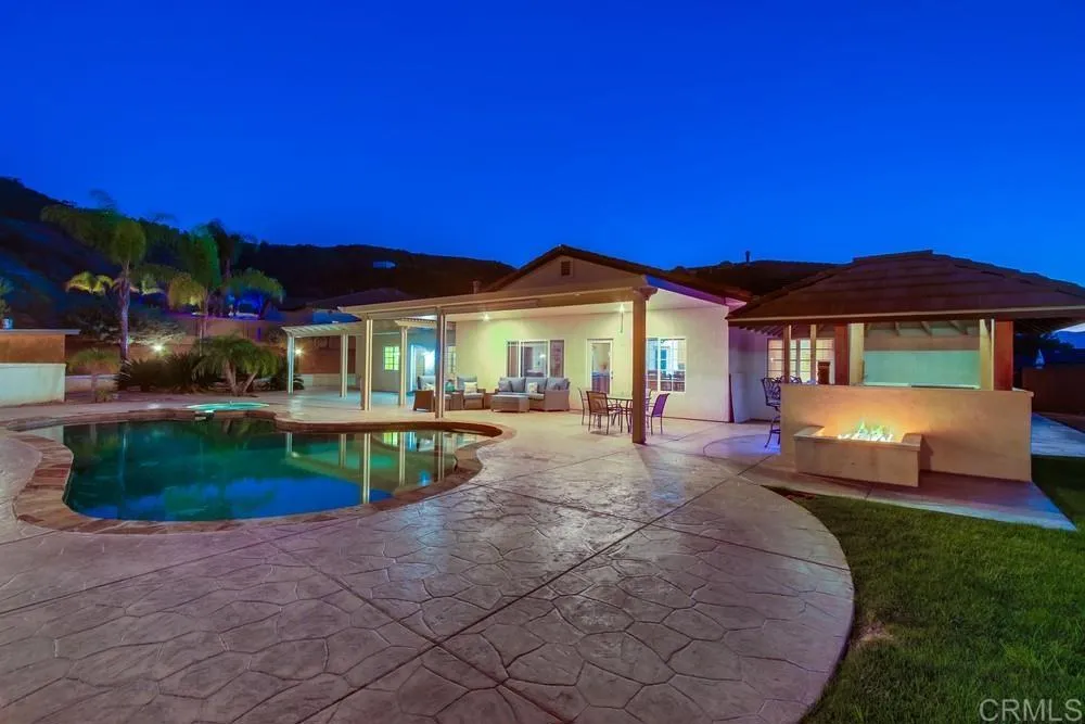 https://cdn.realtyfeed.com/cdn/127/306554301/32ceadafca50c17092cb1e952d7fa55a.webp