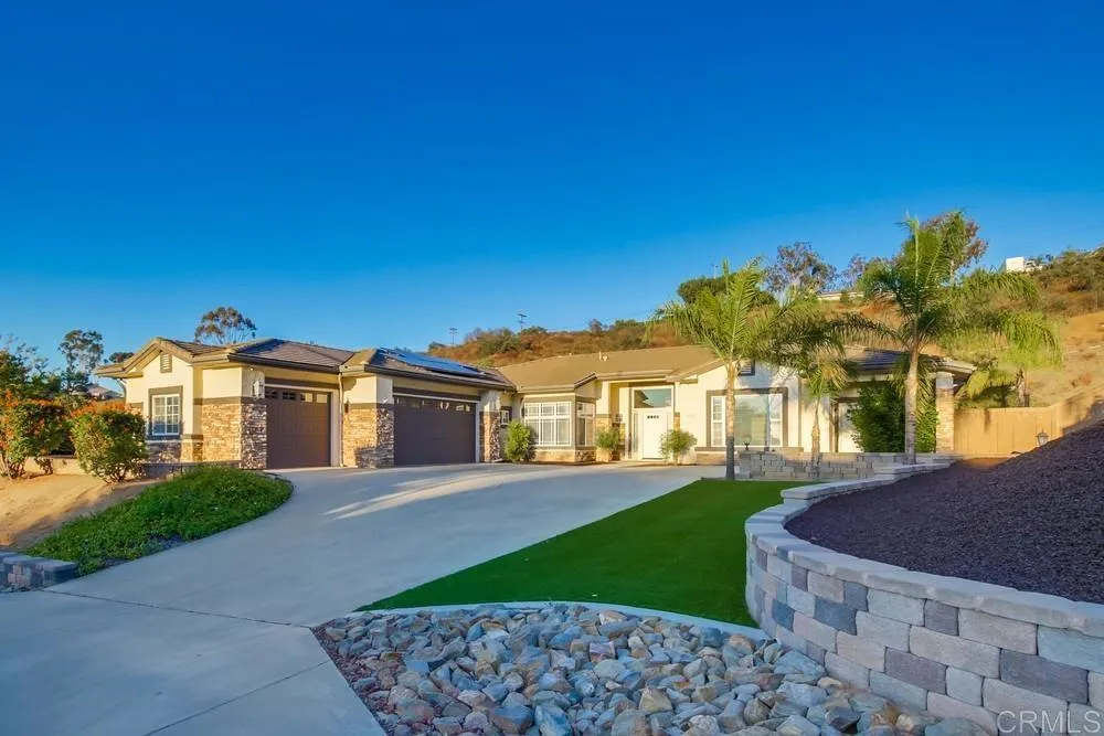 https://cdn.realtyfeed.com/cdn/127/306554301/5c065984a31e278fd8191dbeef649b9f.webp