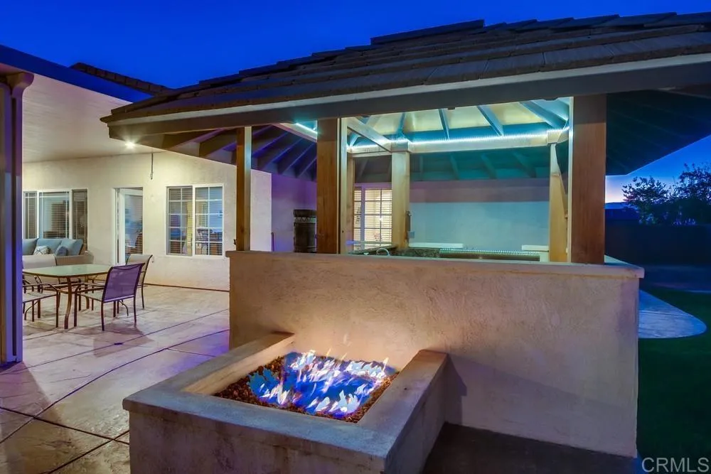 https://cdn.realtyfeed.com/cdn/127/306554301/7a76e9120a3ffd0f5b3a5d2348de0307.webp
