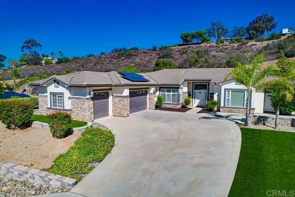 https://cdn.realtyfeed.com/cdn/127/306554301/7f8677c86d1b3fd5645de54224554a02.webp