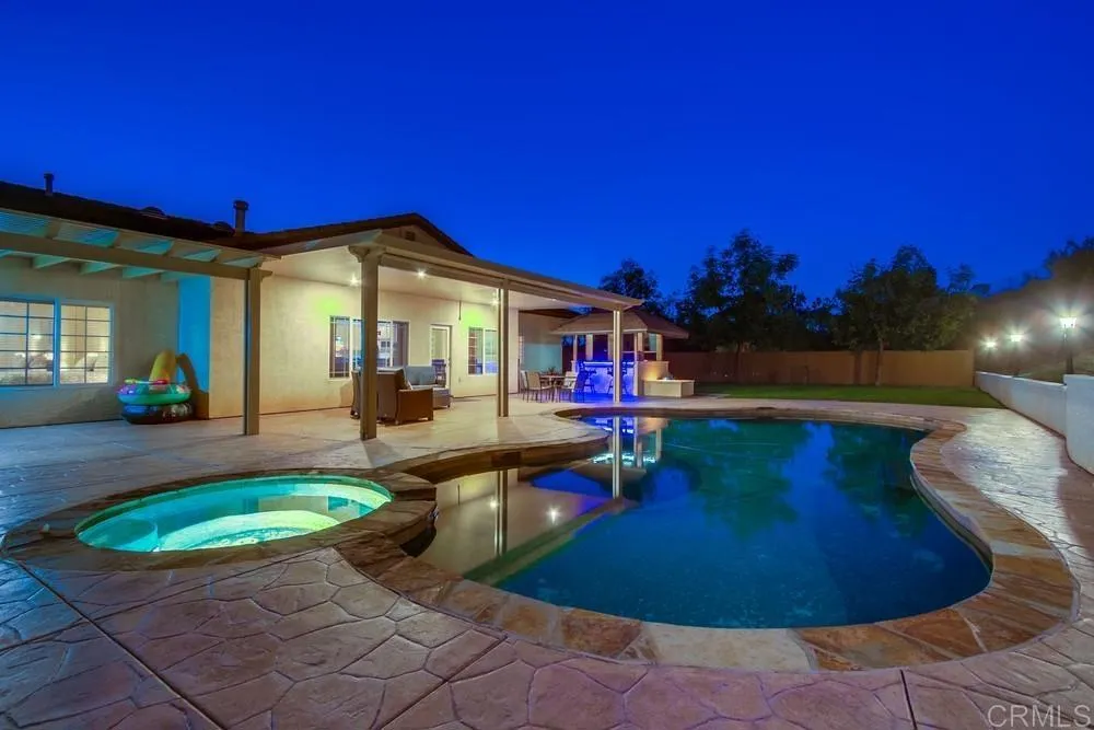 https://cdn.realtyfeed.com/cdn/127/306554301/b9415754bdb6c29f8b300c23a3f0ecfe.webp