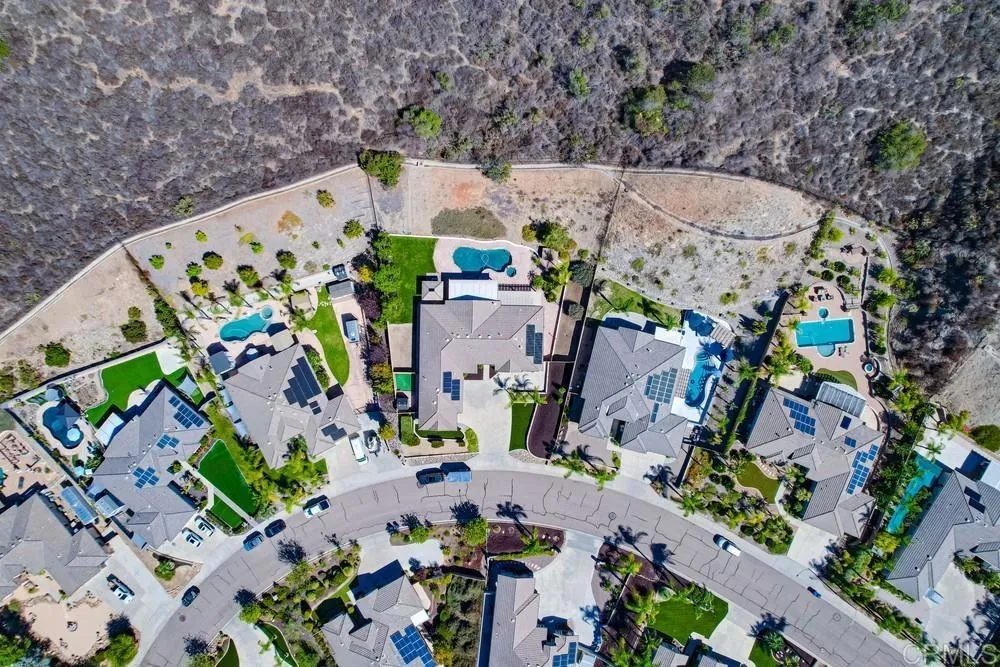 https://cdn.realtyfeed.com/cdn/127/306554301/c9b764110165f313e4815fb847f684e2.webp