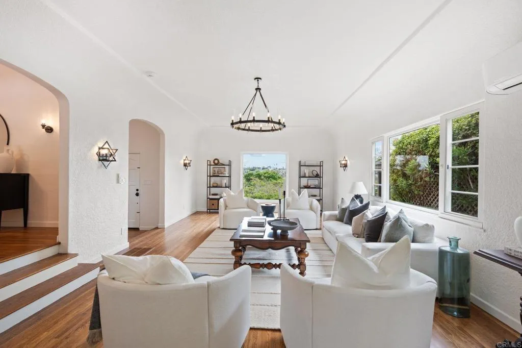 https://cdn.realtyfeed.com/cdn/127/306554306/ff713fbba563037a205f5fd24b92ce08.webp