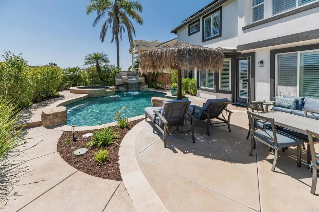https://cdn.realtyfeed.com/cdn/127/306554457/fff6ac9756e7d4ea139c17379eb4c676.webp