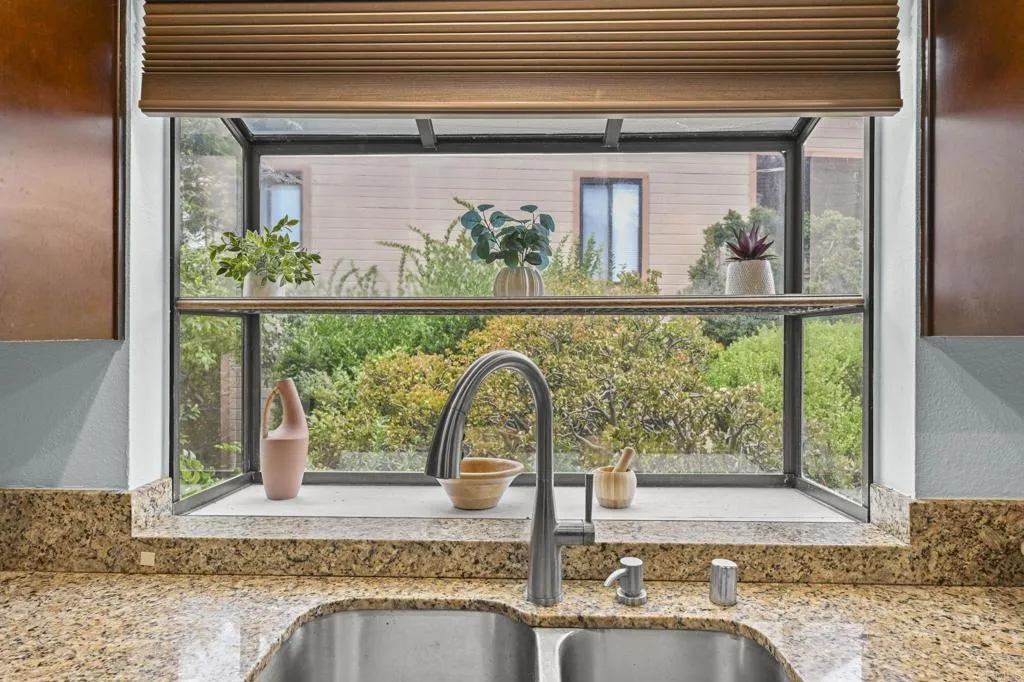 https://cdn.realtyfeed.com/cdn/127/306554517/461cb44513dbeec4382b0b3d7deba441.webp