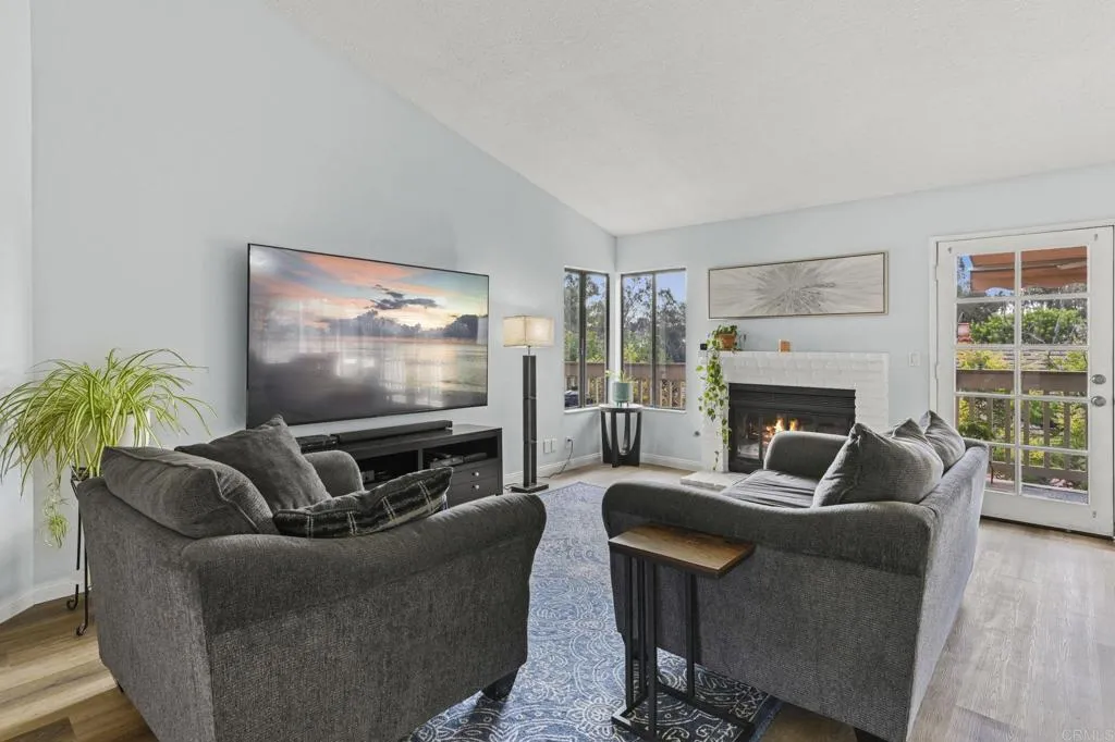 https://cdn.realtyfeed.com/cdn/127/306554517/971a0639b2ab73c6bee4db279cee308e.webp