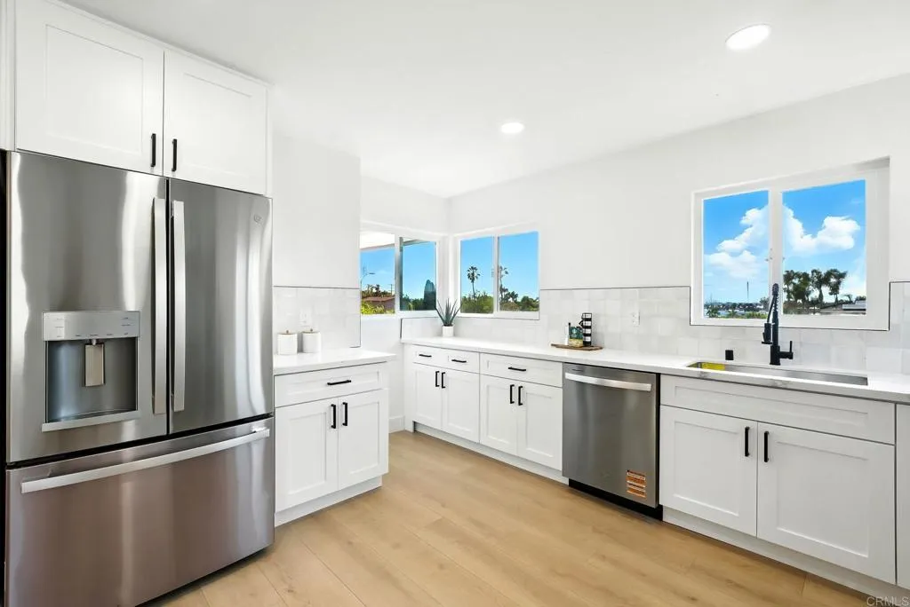 https://cdn.realtyfeed.com/cdn/127/306554580/ab97b057604a32aa7a5c326b82ae5d98.webp