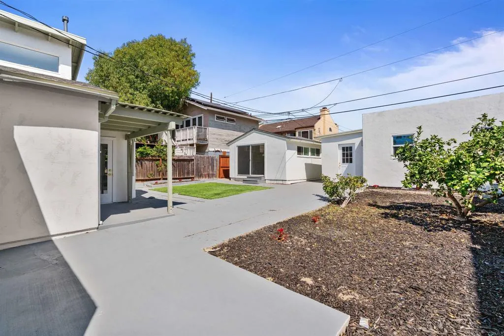 https://cdn.realtyfeed.com/cdn/127/306554603/4603baedb46ff62e38133638b30a527d.webp