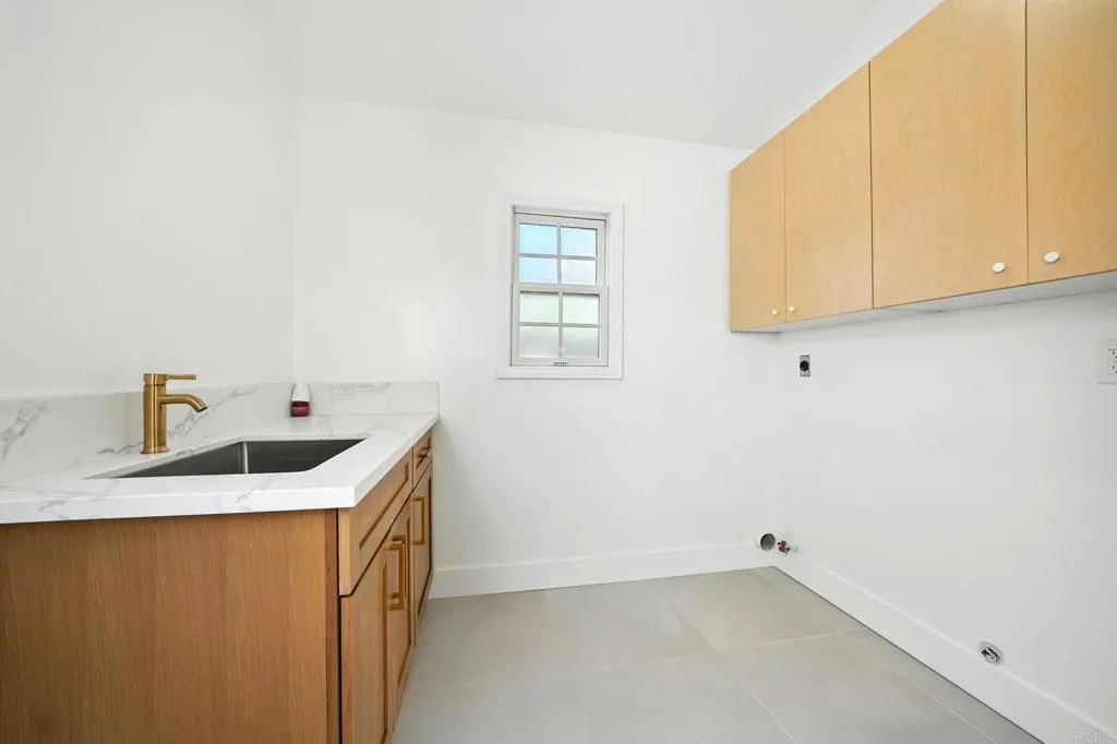 https://cdn.realtyfeed.com/cdn/127/306554603/8479ad5d5ea2c706c4ccbbbbf396ccee.webp