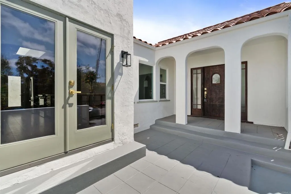 https://cdn.realtyfeed.com/cdn/127/306554603/cf7b9ebfaa7550f165858464554d42ae.webp