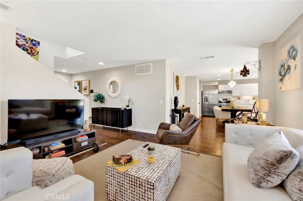 40427 Vereda Drive, Palmdale, CA 93550 - Photo 5 of 33, Palmdale, CA