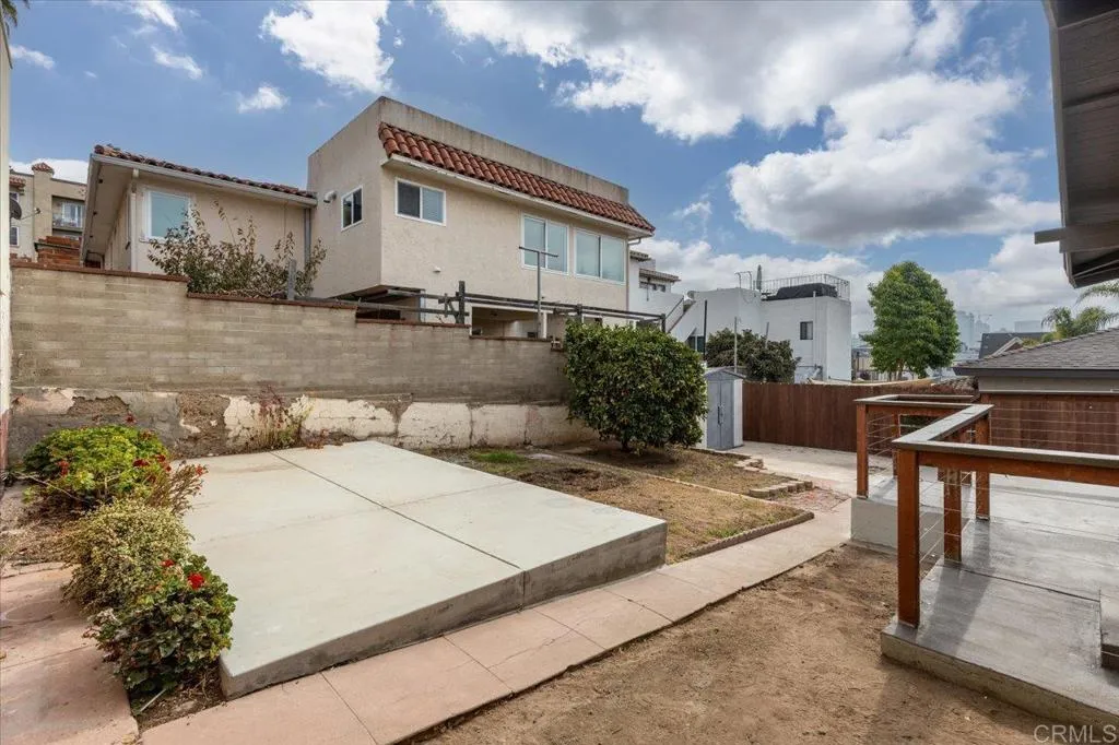 https://cdn.realtyfeed.com/cdn/127/306554666/27e15a7a3d823bc3c28e260663c96af4.webp