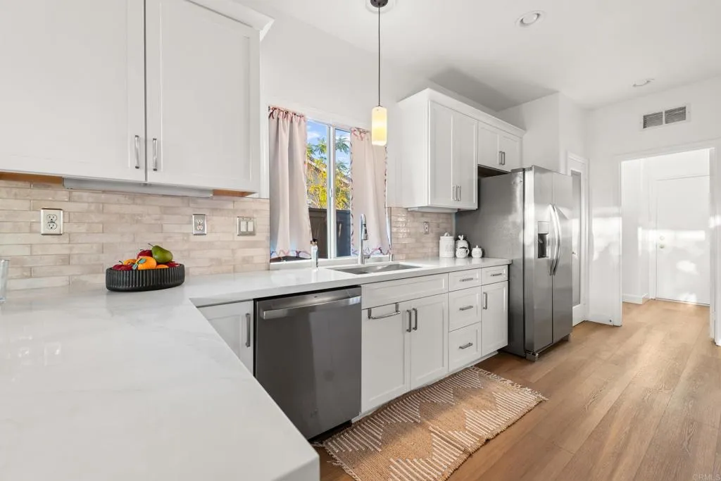 https://cdn.realtyfeed.com/cdn/127/306554719/f3d81171b0f9119a4f8041a452ff280e.webp